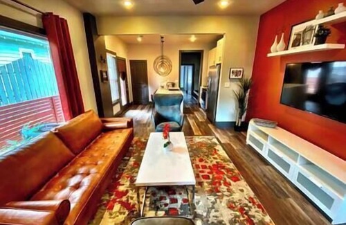 East Side House | Modern Luxury Retreat in East Atlanta Village