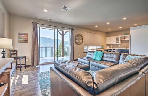 Manson Apartment | Modern Manson Condo with Pool and Lake Chelan Views!