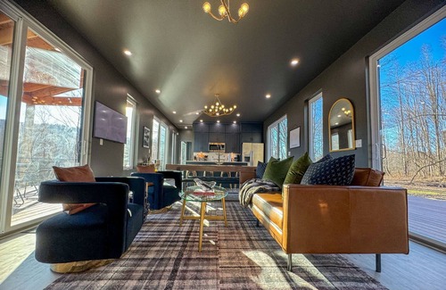 Ellicottville Ski Chalet | Modern Maples-Ellicottville "ModPod"-5 min to town