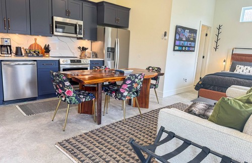 Ellicottville Ski Chalet | Modern Maples-Ellicottville "ModPod"-5 min to town