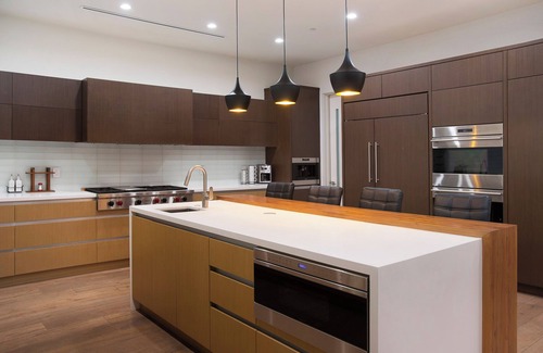 Melrose Villa | Modern Melrose Luxury Villa