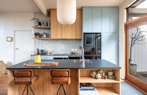 Dunedin House | Modern Mid-Century Retreat