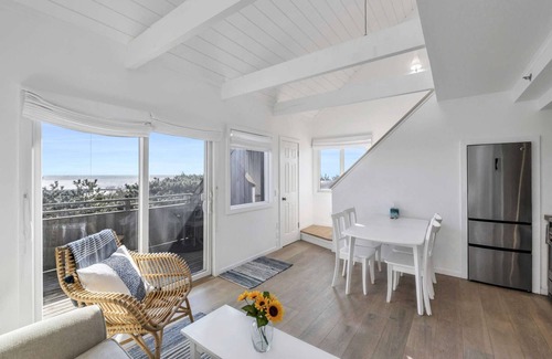 Napeague Apartment | Modern Minimalist 1BR w/Loft, Steps to the Shore!