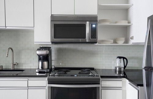 Mission Bay Apartment | Modern Mission Bay 1BR, w/Gym, close to Caltrain by Blueground