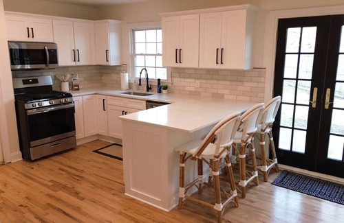 Mission House | Modern Mission Escape Home - Family Friendly - Close to All Attractions