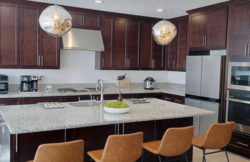 Marina House | Modern Monterey Bay House - Workation Getaway