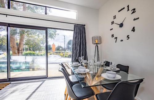 Ohakune House | Modern Mountain Escape - Ohakune Holiday Home
