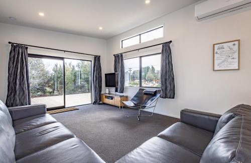 Ohakune House | Modern Mountain Escape - Ohakune Holiday Home