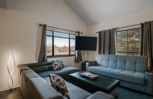 Pagosa Springs Hotel | Modern Mountain Getaway