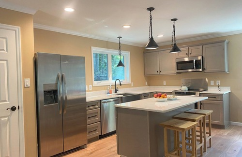 Thornton House | Modern Mountain House for Families – Hike, Relax, Reconnect