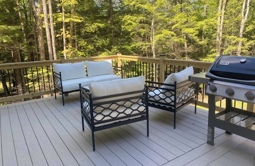 Thornton House | Modern Mountain House for Families – Hike, Relax, Reconnect