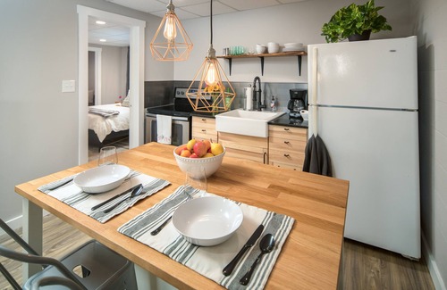 Boone Apartment | Modern Mountain Retreat Near the Parkway *Basement Apartment*