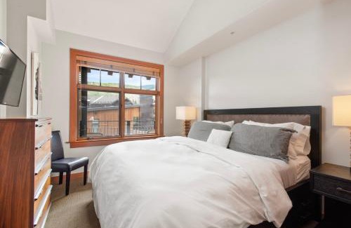 Snowmass Village House | Modern Mountain Suite The Ultimate Alpine Oasis