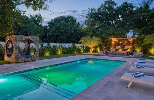 Highland Garden Villa | Modern New Construction Villa