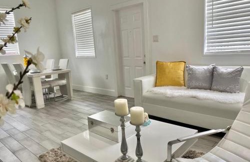Westchester Apartment | Modern & New,Excellent Location Miami