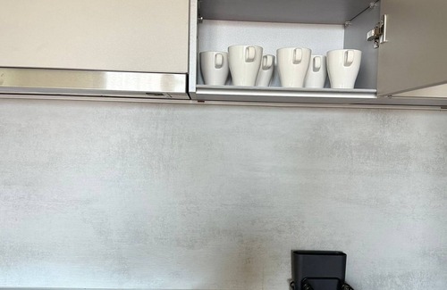 La Latina Apartment | Modern New Perfect enjoy Madrid free airport transportation.