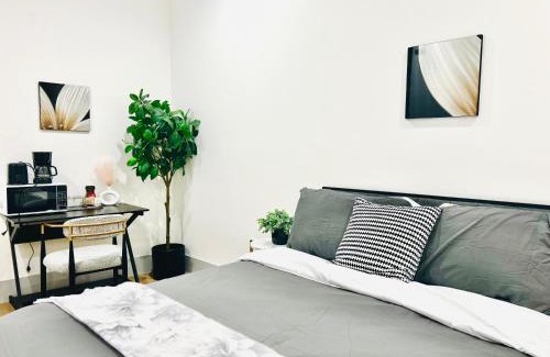 Van Nuys Apartment | Modern New Studio Cozy&Prime Location