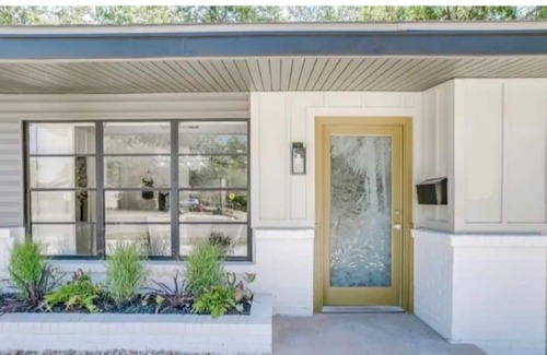 Norman House | Modern Norman Retreat