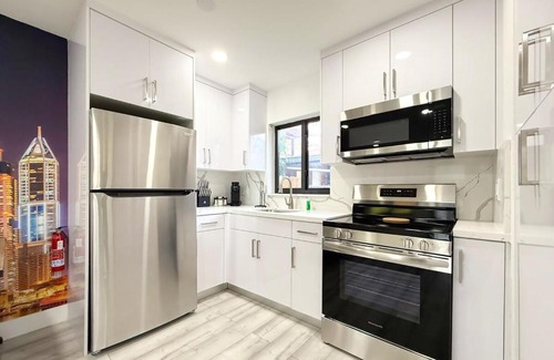 East Little Havana Apartment | Modern Oasis near Brickell & Marlins 2 Bedroom Free parking