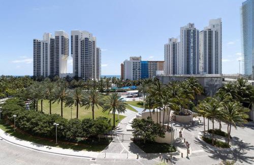 Sunny Isles Beach Apartment | Modern Oceanview Condo - Steps to the Beach!