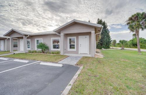 Okeechobee House | Modern Okeechobee Townhome with Backyard!