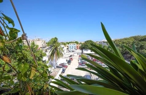 Playacar Condo | Modern PH one block to the beach