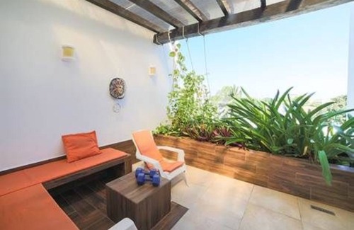 Playacar Condo | Modern PH one block to the beach