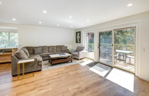 Pine Mountain Club House | Modern Pine Mountain Club Cabin with Community Pool!