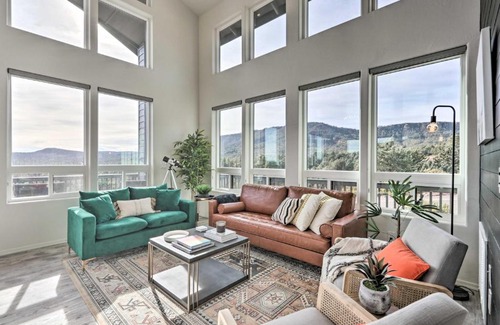 Pine House | Modern Pine Retreat with Deck and Stunning Views!