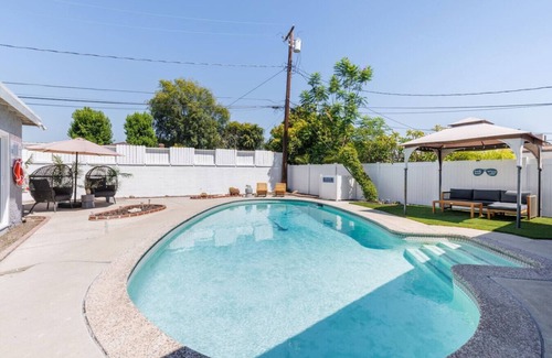Los Altos House | Modern Pool House - 22min toDisney+W/D+P
