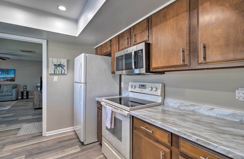 Port Saint Lucie House | Modern Port St Lucie Home w/Private Outdoor Oasis