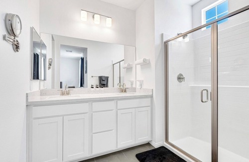 Pittmann House | Modern & Private Henderson Getaway Near Las Vegas!