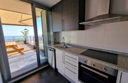 Peniscola Ski Chalet | Modern, quiet apartment with private closed garage, exceptional sea view
