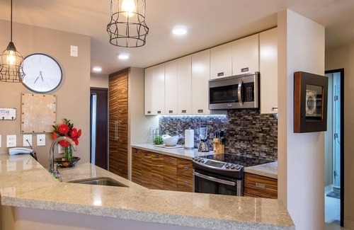 Flamingos Condo | Modern- Renovated- Breathtaking 6th Floor- 3 Bedrooms Villa Magna