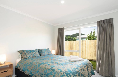Paraparaumu House | Modern Retreat in Paraparaumu