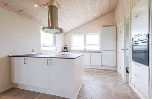Skaven Strand House | Modern Retreat in Skaven - By Traum Ferienwohnungen
