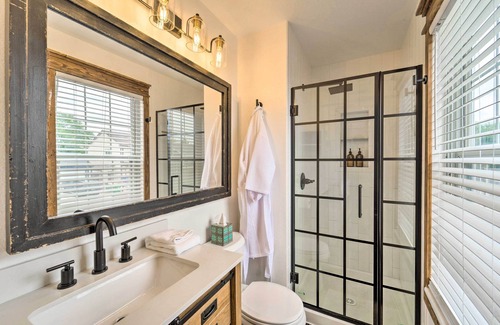 Walnut Grove House | Modern Retreat Near Trails & Standley Lake!