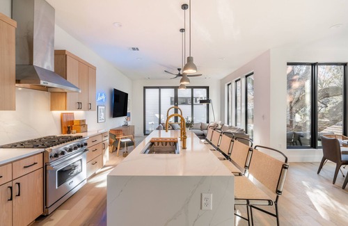Bouldin House | Modern Retreat w/Pool, Guest House & Deck Lounge | Henley by AvantStay