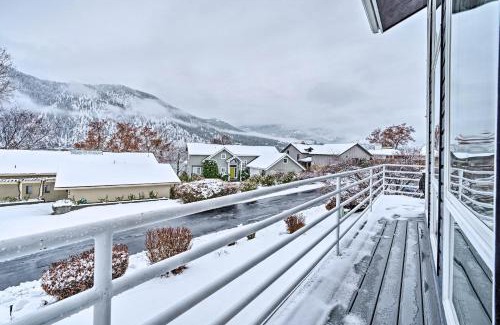 Wapato Point House | Modern Retreat with Hot Tub - Steps to Lake Chelan!
