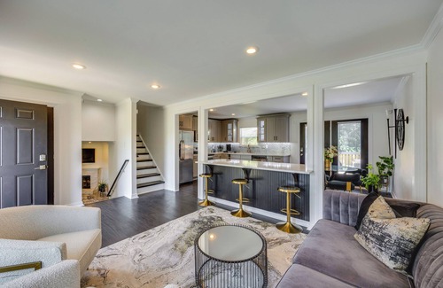 Montrose House | Modern Richmond Home w/Deck, Close to Downtown!