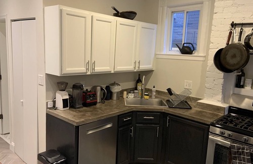 Bloomingdale House | Modern rowhouse in historic Bloomingdale NW DC; 2-office; 3-bed; 3.5-bath; gym