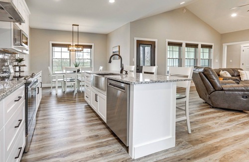 Rutland House | Modern Sadieville Home w/Yard & Gas Grill!