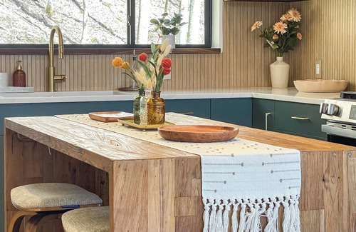 Mars Hill Cabin | Modern Scandinavian style cabin on mountain with 58 acres!