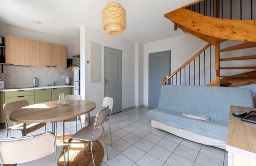 Le Grau-Du-Roi Apartment | Modern Seaside Apartment