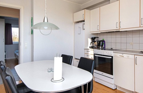 Emmerlev House | Modern Seaside Retreat - By Traum Ferienwohnungen