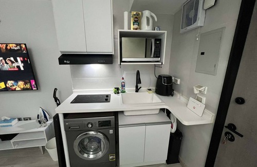 Zamalek Apartment | Modern Shared Studio in the Heart of Zamalek