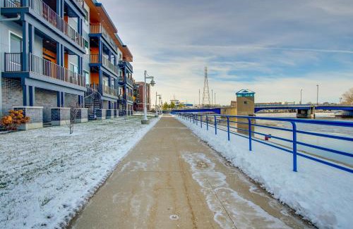 Sheboygan Apartment | Modern South Pier Condo on Sheboygan River!