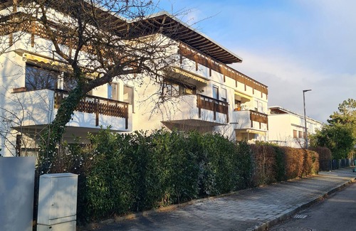 Pasing - Obermenzing Condo | Modern, spacious 2.5 room apartment in an upmarket location