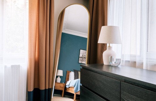 Tophane Apartment | Modern Spacious Flat w Balcony 5 min to Taksim