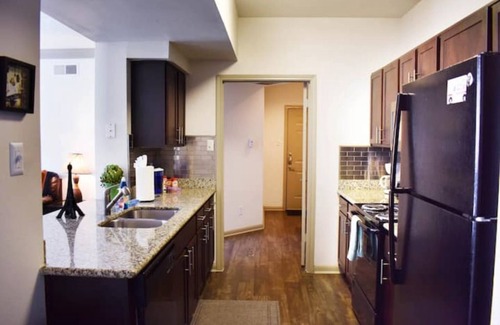 Stafford Apartment | Modern, Spacious, Luxurious, Executive, 3br 2ba